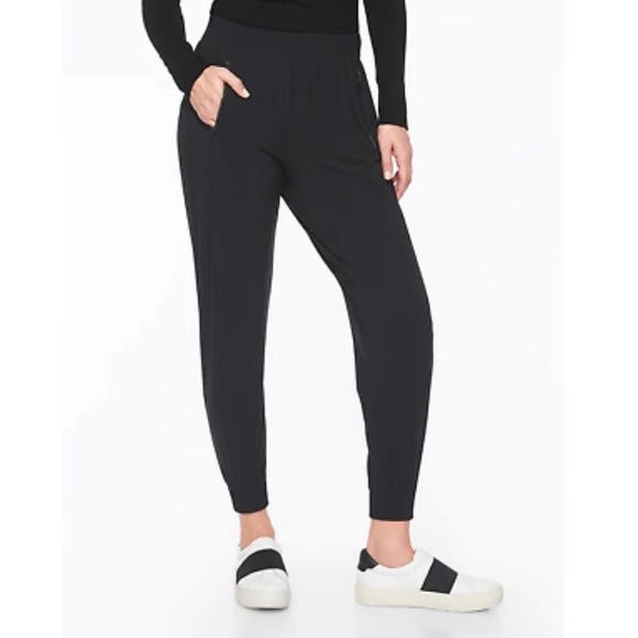 Athleta Pants - Athleta Cosmic jogger pants, black large